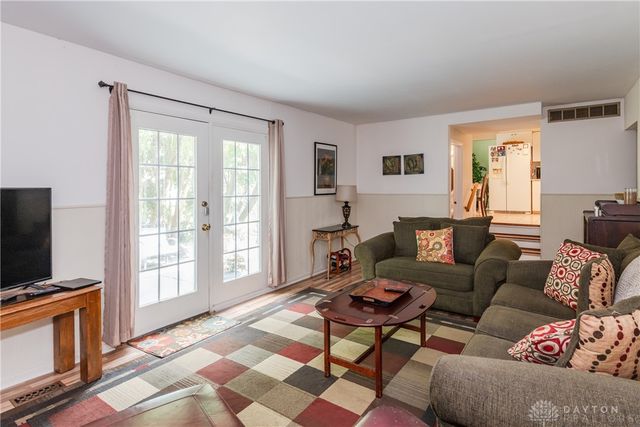 4237 Honeybrook Avenue, Clayton, OH 45415