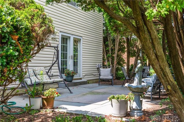 4237 Honeybrook Avenue, Clayton, OH 45415