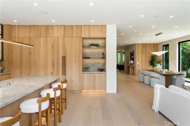 4329 Farmdale Avenue, Studio City, CA 91604