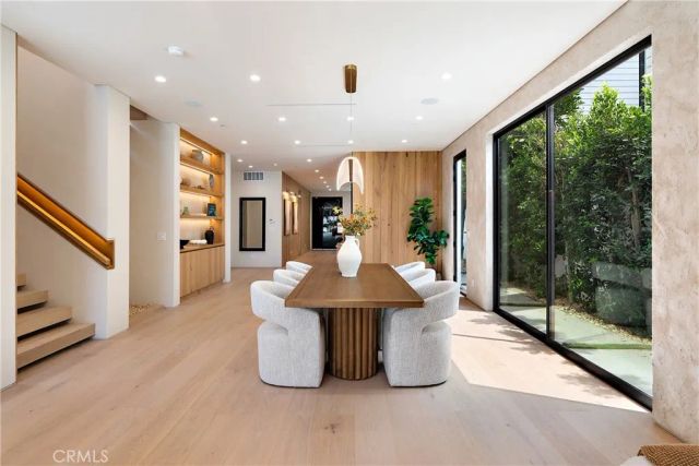 4329 Farmdale Avenue, Studio City, CA 91604