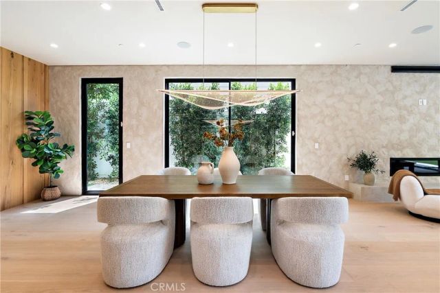 4329 Farmdale Avenue, Studio City, CA 91604