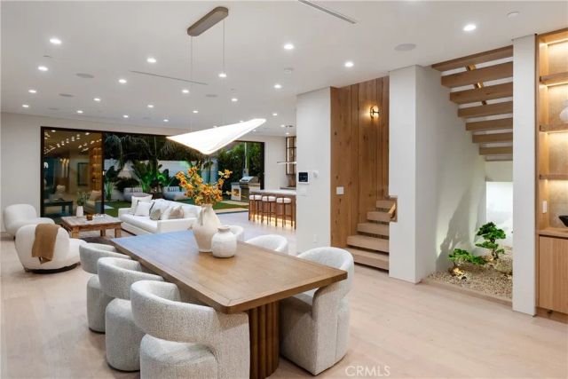 4329 Farmdale Avenue, Studio City, CA 91604