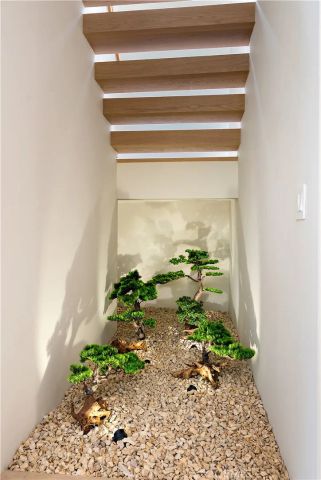 4329 Farmdale Avenue, Studio City, CA 91604