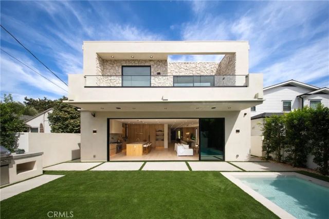 4329 Farmdale Avenue, Studio City, CA 91604