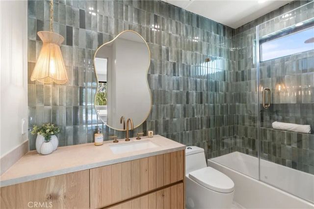 4329 Farmdale Avenue, Studio City, CA 91604