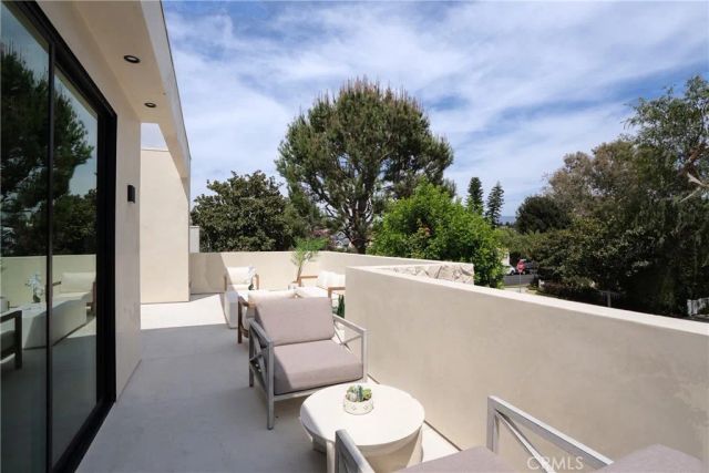4329 Farmdale Avenue, Studio City, CA 91604