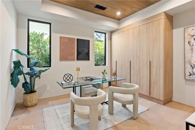 4329 Farmdale Avenue, Studio City, CA 91604