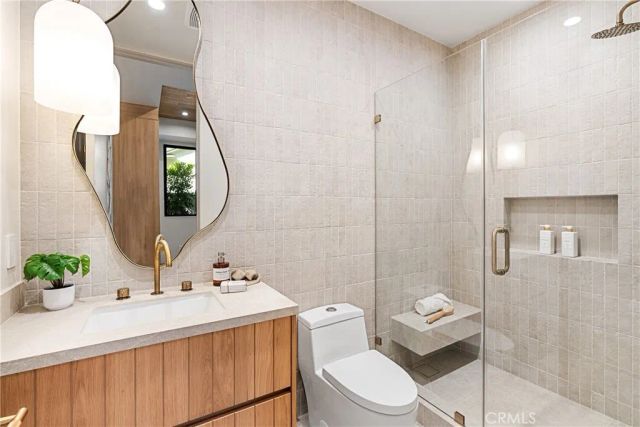 4329 Farmdale Avenue, Studio City, CA 91604