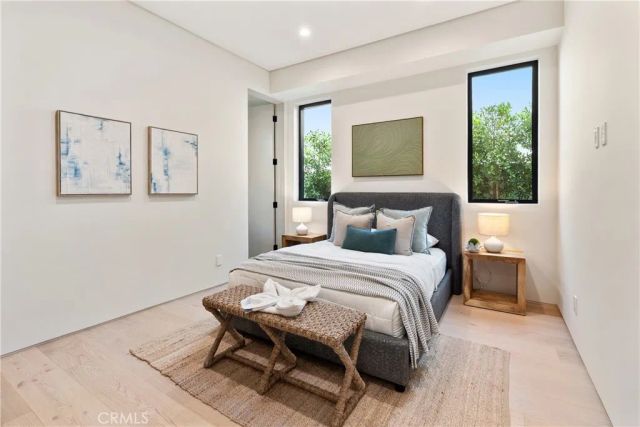 4329 Farmdale Avenue, Studio City, CA 91604