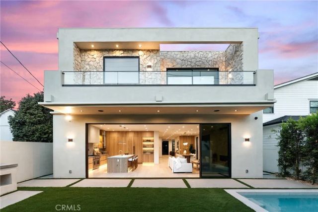 4329 Farmdale Avenue, Studio City, CA 91604