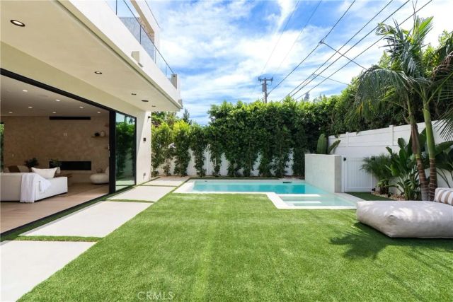 4329 Farmdale Avenue, Studio City, CA 91604