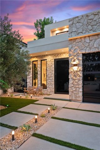 4329 Farmdale Avenue, Studio City, CA 91604