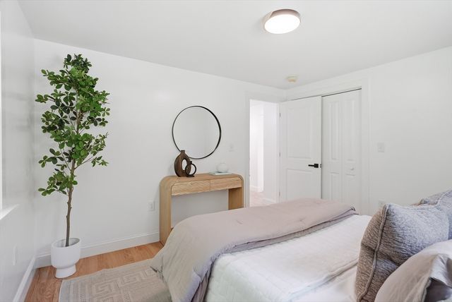 315 Lake Dr, Hamilton, MA 01982