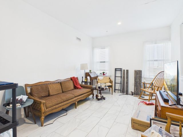 1010 W 26th ST 611, Austin, TX 78705