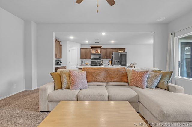 7316 S Joshua Avenue, Broken Arrow, OK 74011