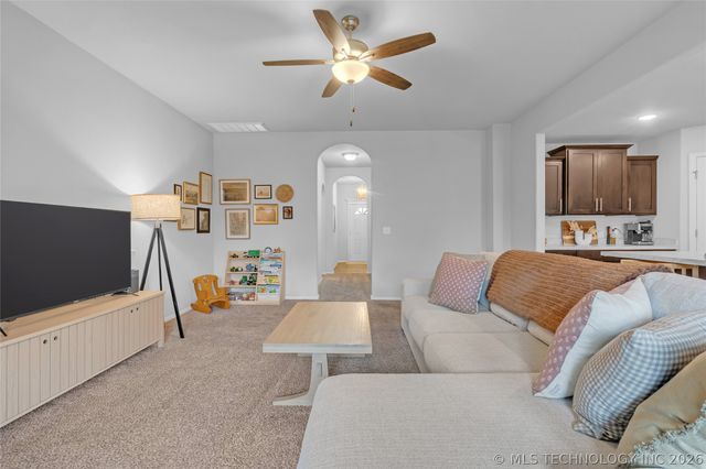 7316 S Joshua Avenue, Broken Arrow, OK 74011