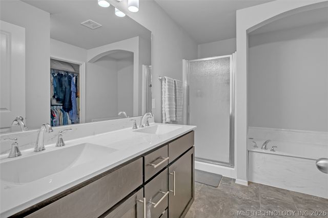 7316 S Joshua Avenue, Broken Arrow, OK 74011