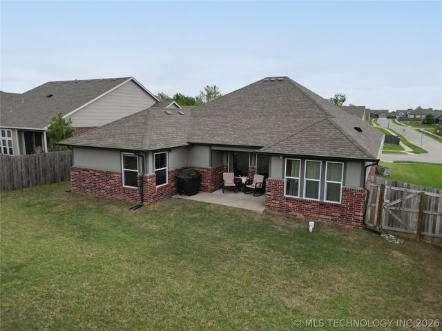 7316 S Joshua Avenue, Broken Arrow, OK 74011