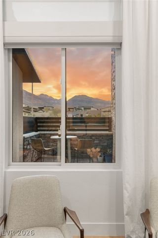 508 Vista Sunset Avenue, Las Vegas, NV 89138
