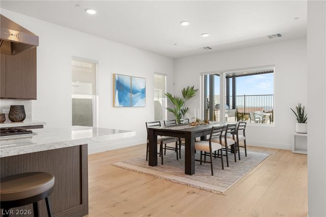 508 Vista Sunset Avenue, Las Vegas, NV 89138