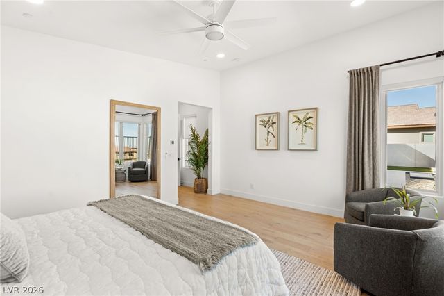 508 Vista Sunset Avenue, Las Vegas, NV 89138