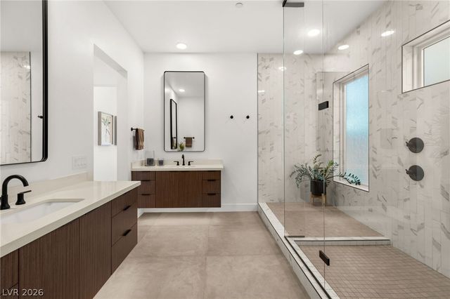 508 Vista Sunset Avenue, Las Vegas, NV 89138