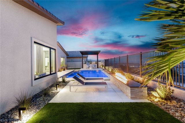 508 Vista Sunset Avenue, Las Vegas, NV 89138