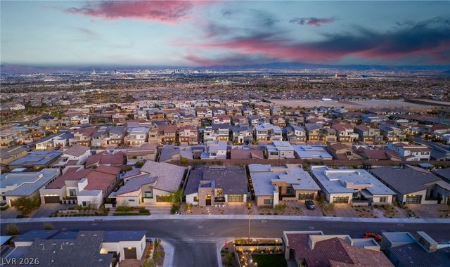 508 Vista Sunset Avenue, Las Vegas, NV 89138