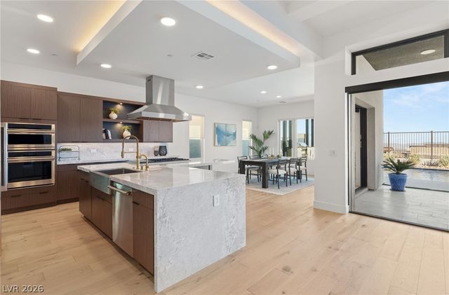 508 Vista Sunset Avenue, Las Vegas, NV 89138