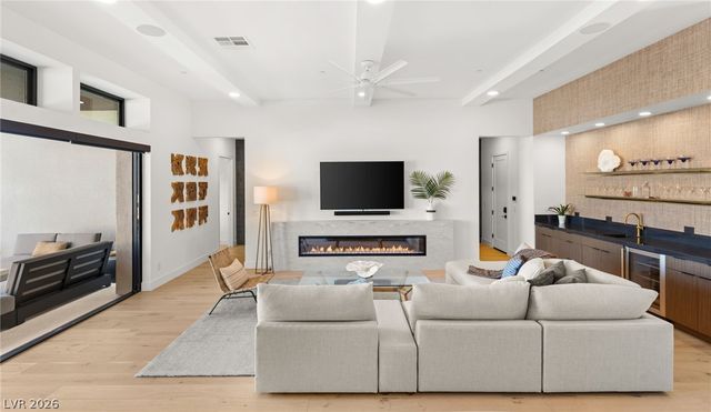 508 Vista Sunset Avenue, Las Vegas, NV 89138