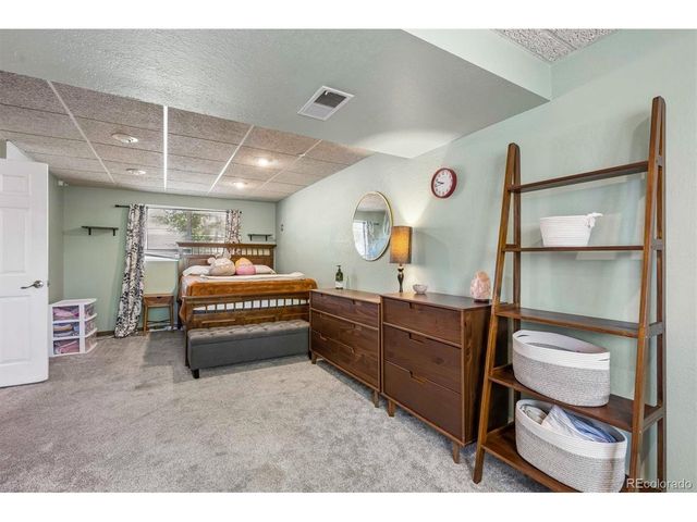9449 Inca Ct, Thornton, CO 80260