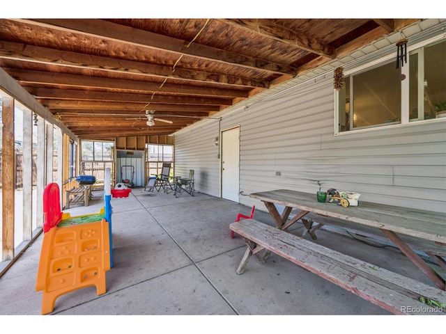 9449 Inca Ct, Thornton, CO 80260