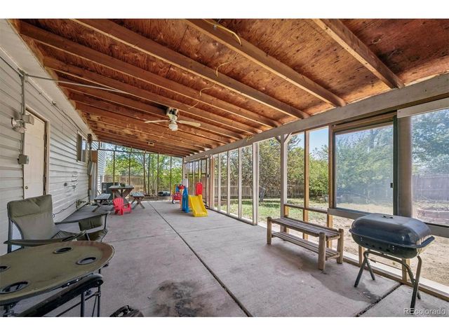 9449 Inca Ct, Thornton, CO 80260
