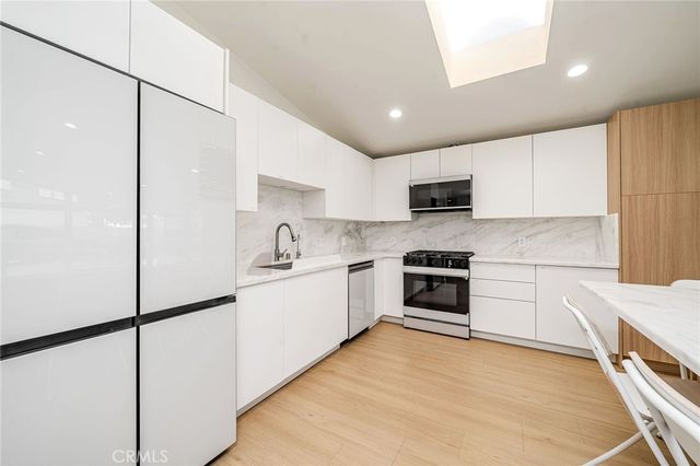 5561 Fox Hills, Buena Park, CA 90621