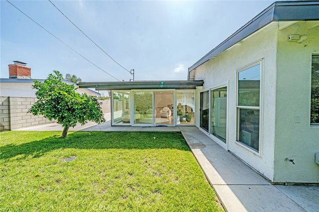 5561 Fox Hills, Buena Park, CA 90621