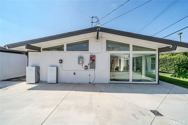 5561 Fox Hills, Buena Park, CA 90621