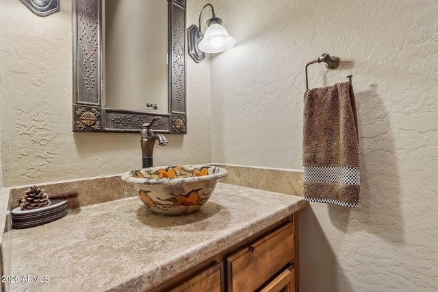 18043 W MALONE Place, Casa Grande, AZ 85193