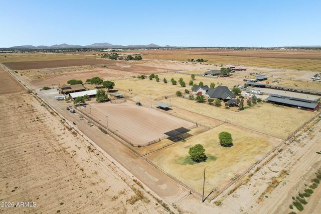 18043 W MALONE Place, Casa Grande, AZ 85193