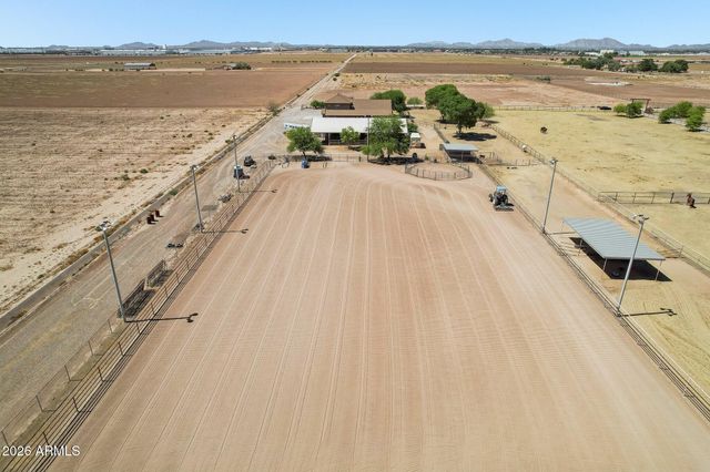 18043 W MALONE Place, Casa Grande, AZ 85193