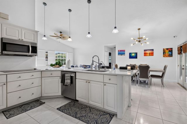 1770 EMILIO Lane, Palm Springs, FL 33406