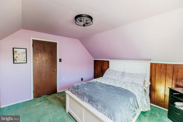 58 NEARWOOD LN, Levittown, PA 19054