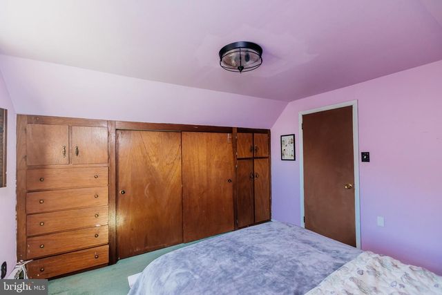 58 NEARWOOD LN, Levittown, PA 19054