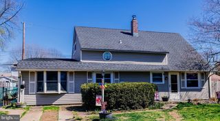 58 NEARWOOD LN, Levittown, PA 19054