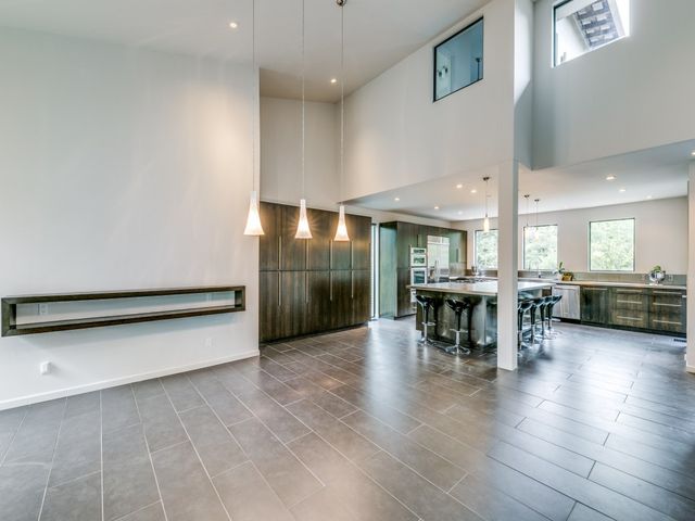 919 Knott Place, Dallas, TX 75208