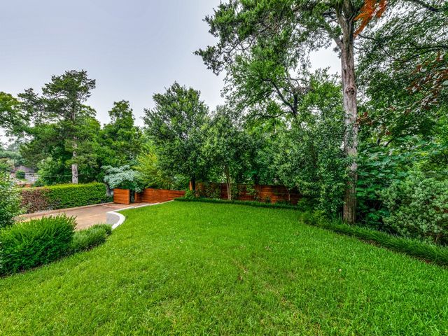 919 Knott Place, Dallas, TX 75208