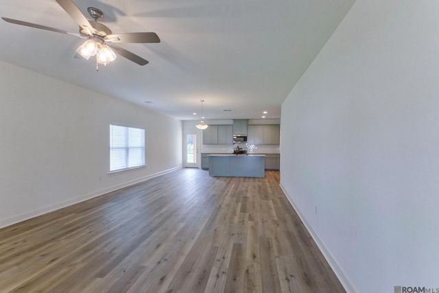 7936 Hendrick Dr, Baton Rouge, LA 70817