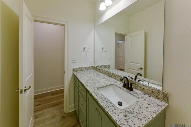 7936 Hendrick Dr, Baton Rouge, LA 70817