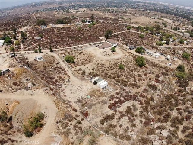 20320 Roads End Drive, Perris, CA 92570