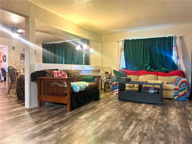 20320 Roads End Drive, Perris, CA 92570