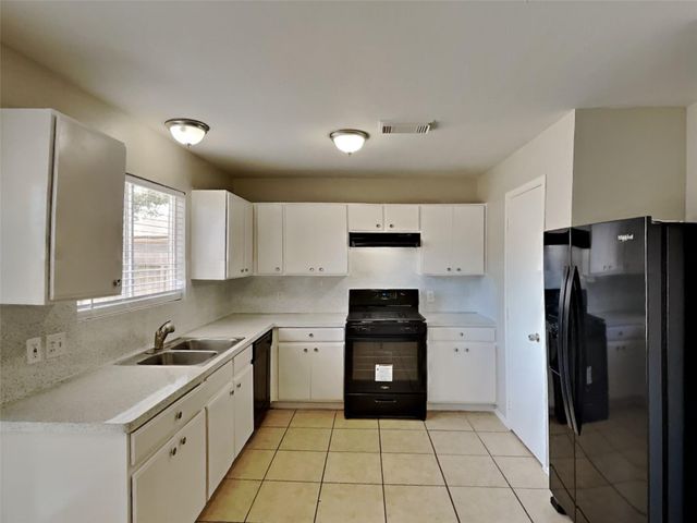 12844 Edgewood Park Drive, Houston, TX 77038